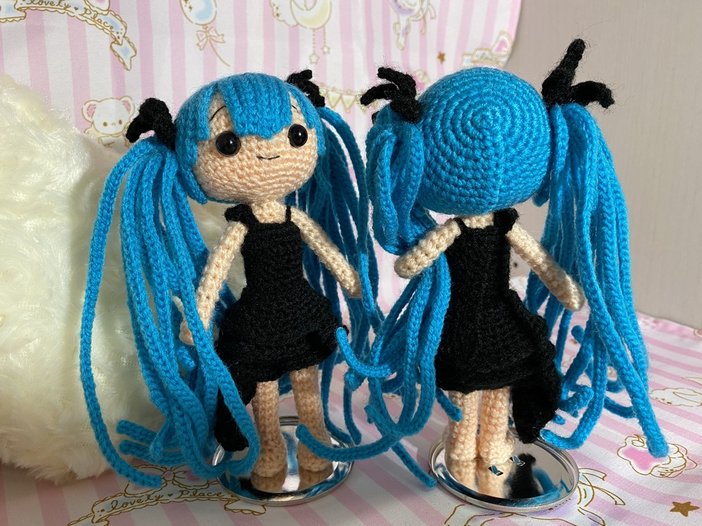 深海少女(初音ミク)さんあみぐるみ(薄青)