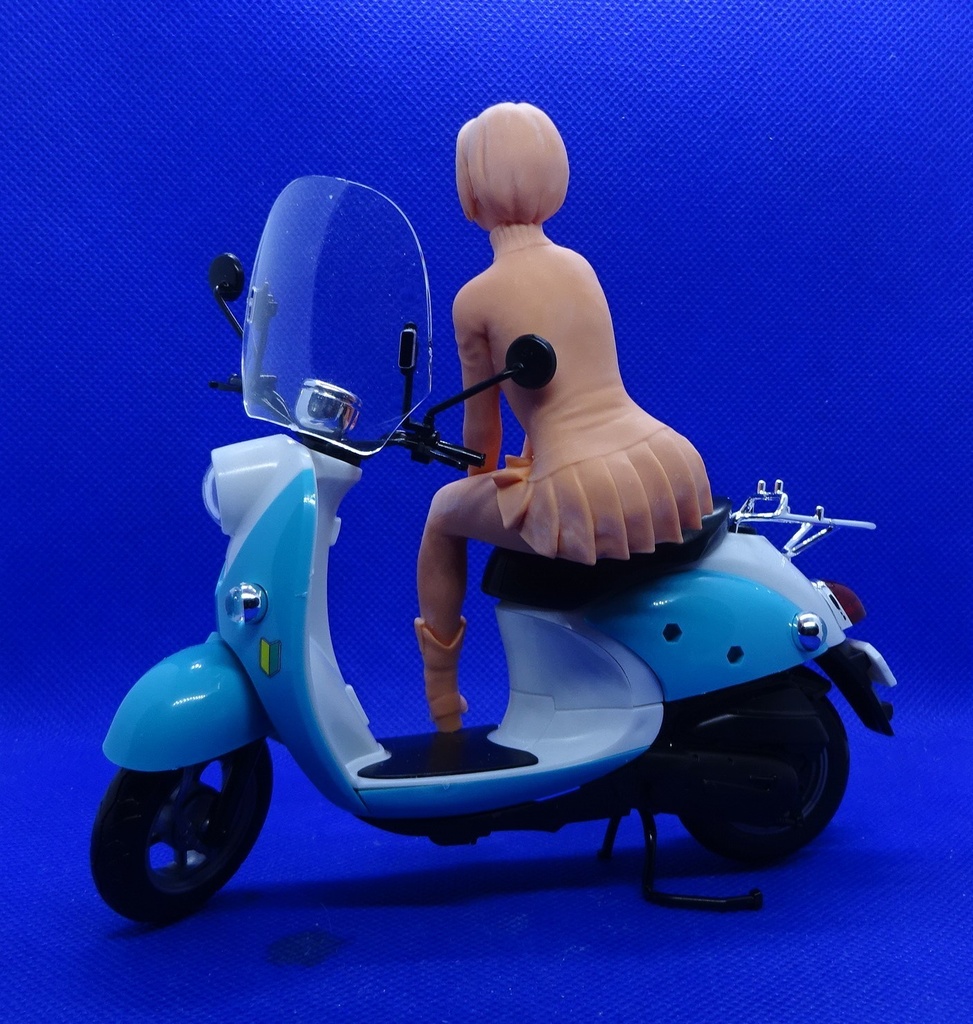 1/12 少女(佇むポーズ)