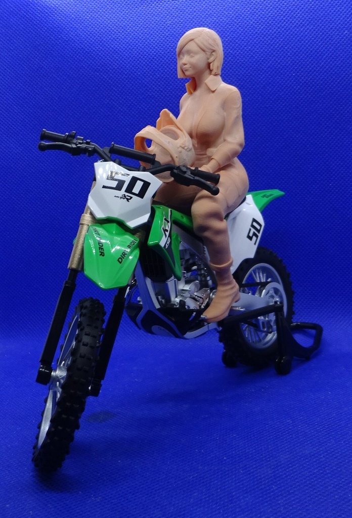 1/12  少女（バイクポーズ‐Ⅱ）