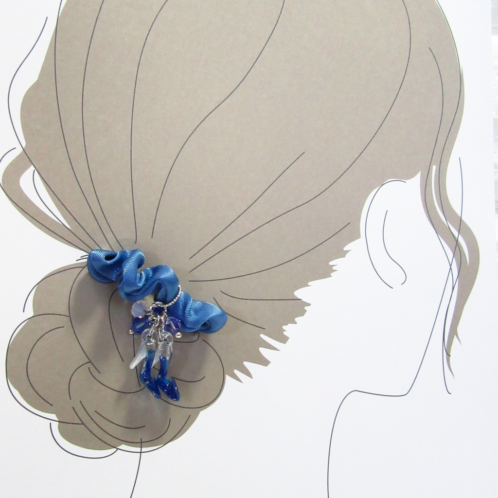 ミニリボンシュシュ