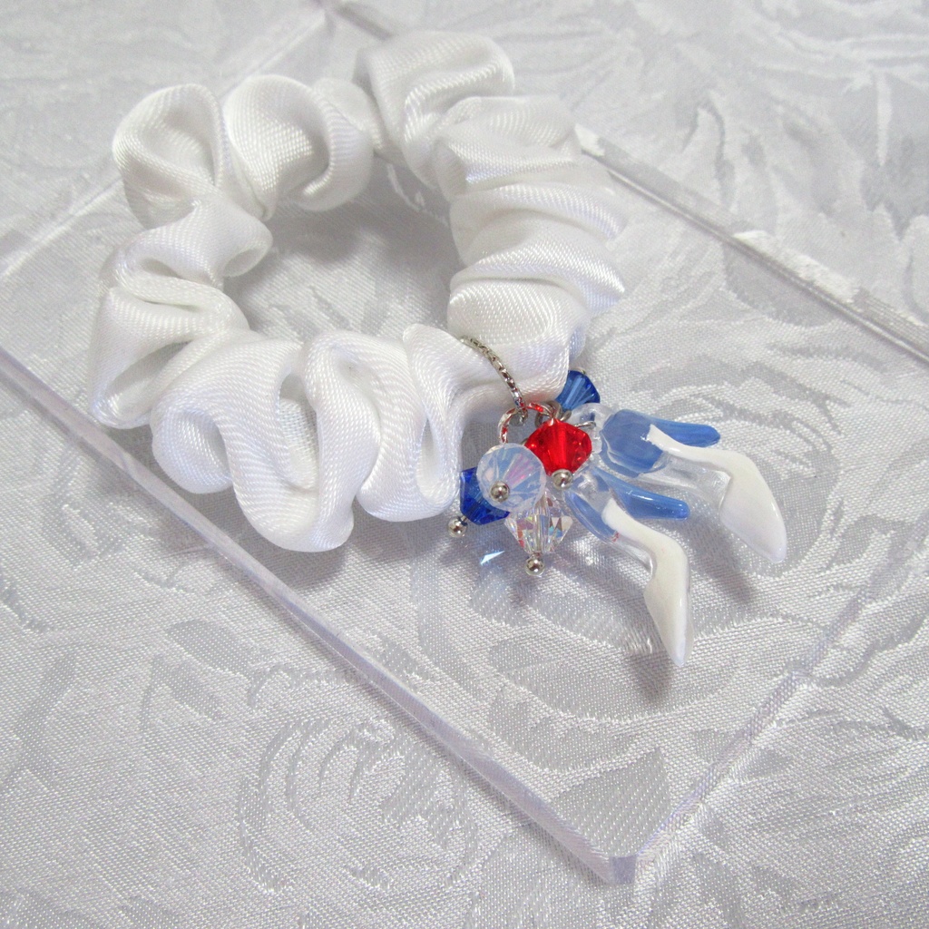 ミニリボンシュシュ