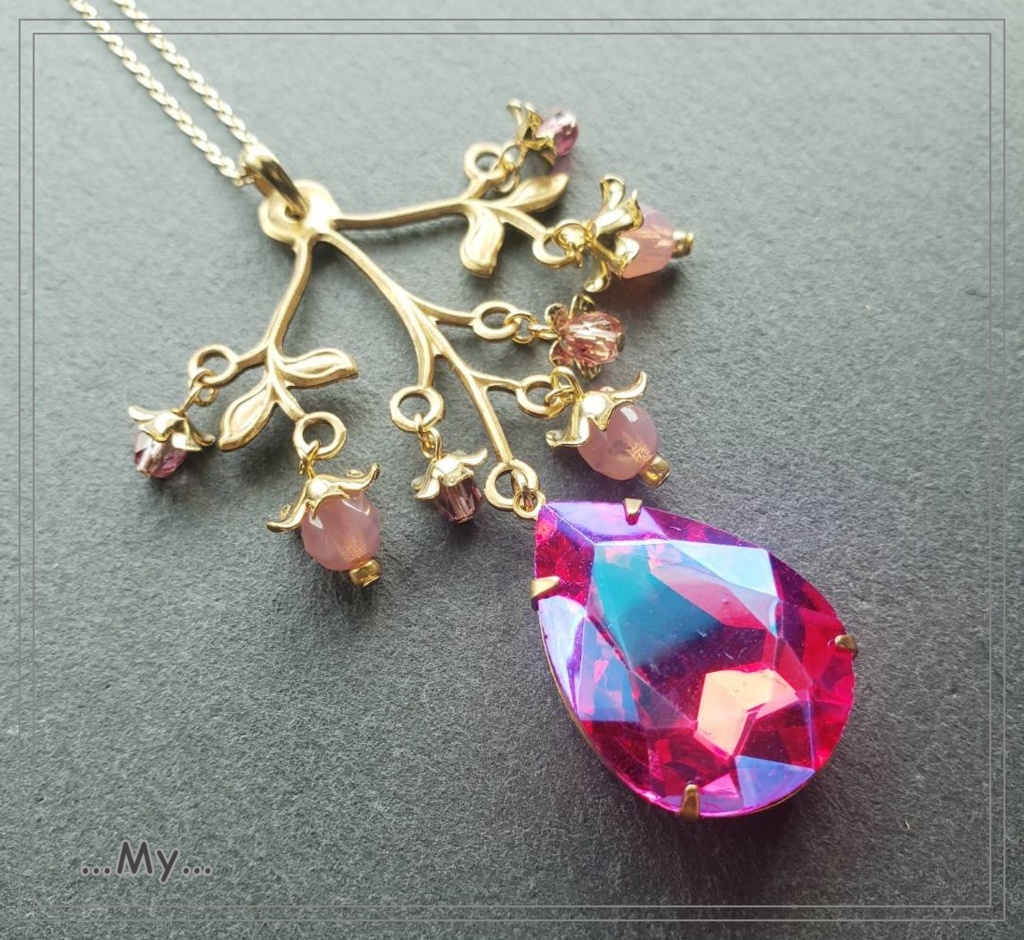 【鬼滅の刃】竈門禰豆子イメージネックレス