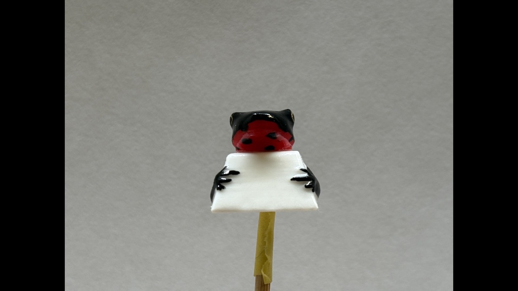 アカハライモリのキーキャップ