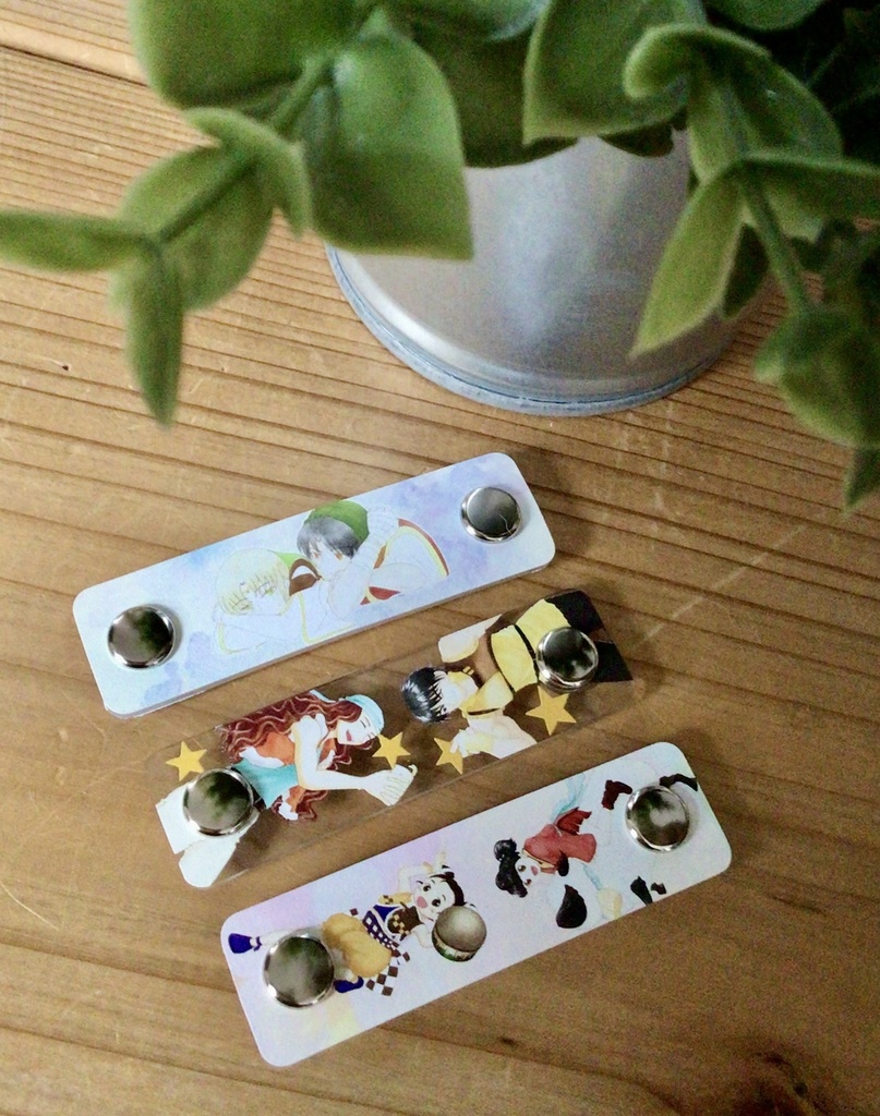 ケーブルホルダー