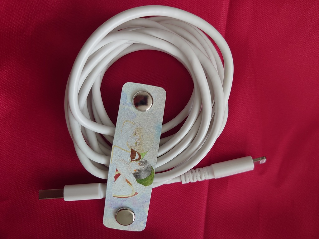 ケーブルホルダー