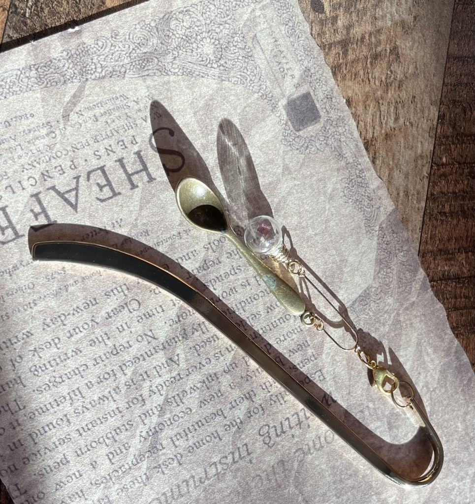 ロードライトガーネットのブックマーカー