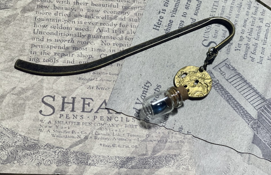 カイヤナイトのブックマーカー