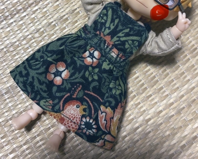 ねんどろいど オーバーオールスカート みどり