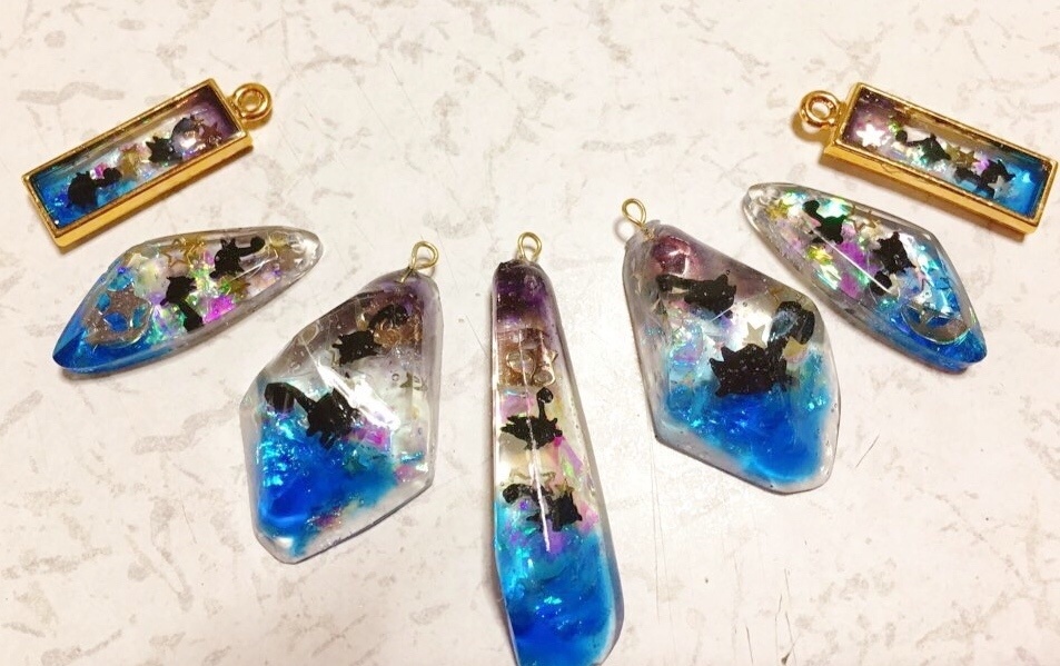 ねこネックレス2