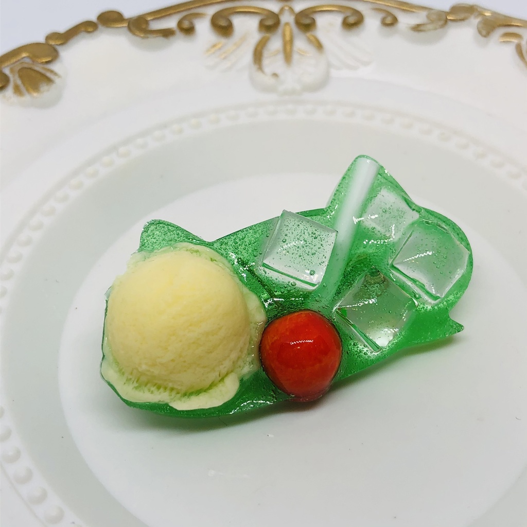 ねこねこメロンソーダ ブローチ