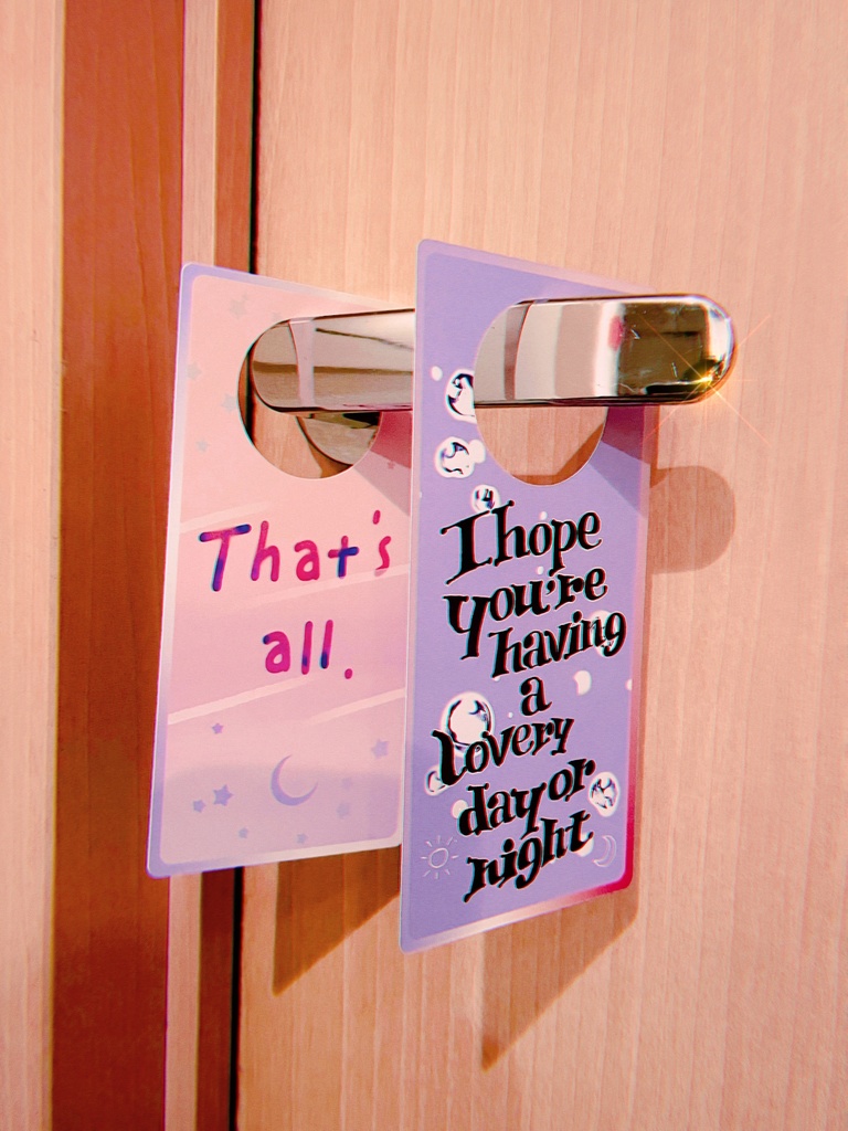 ドアサイン風ダイカットカード