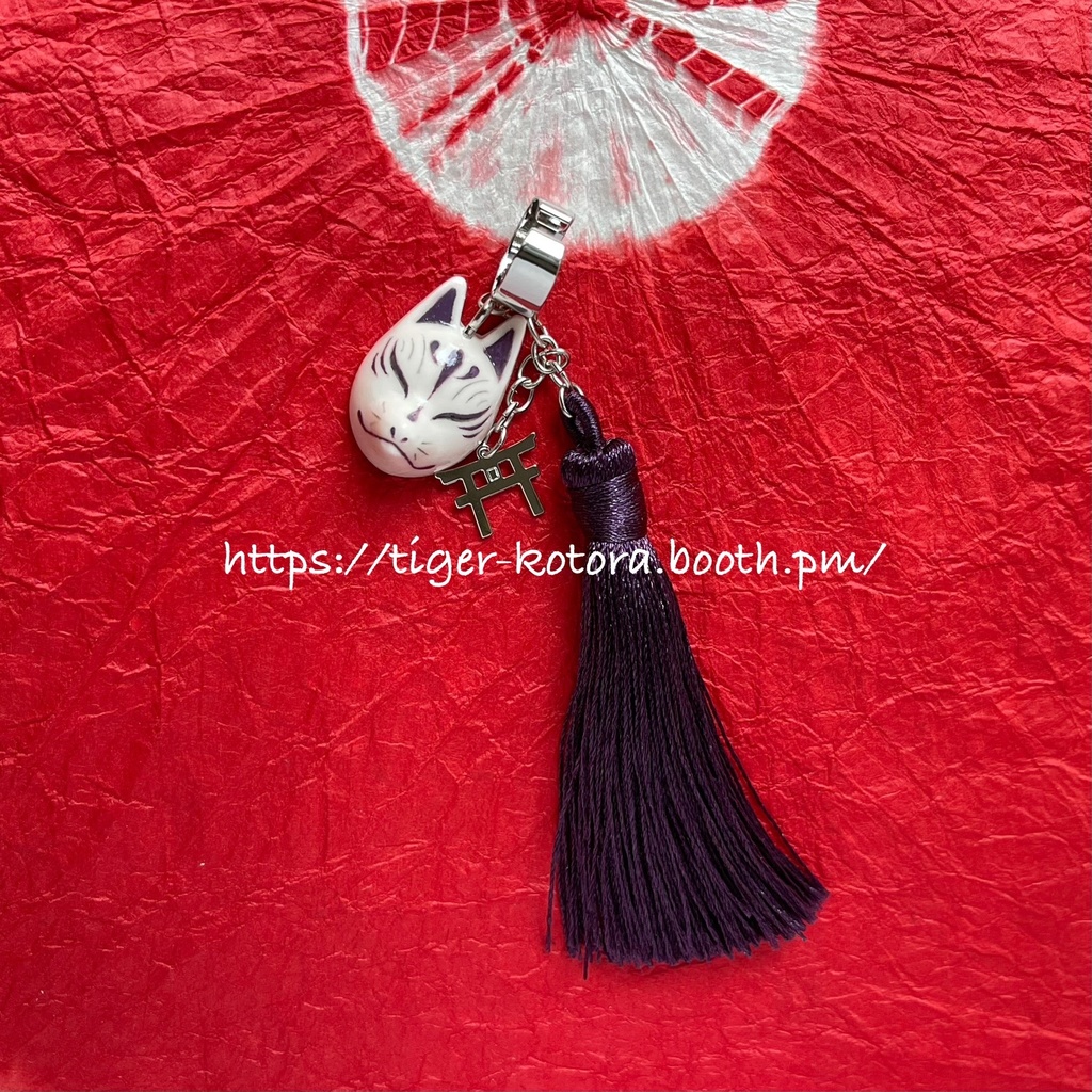 和風  イヤーカフ 狐面 × 鳥居 × タッセル