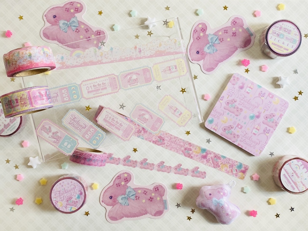 Fantasmy Land / PINK BUNNY