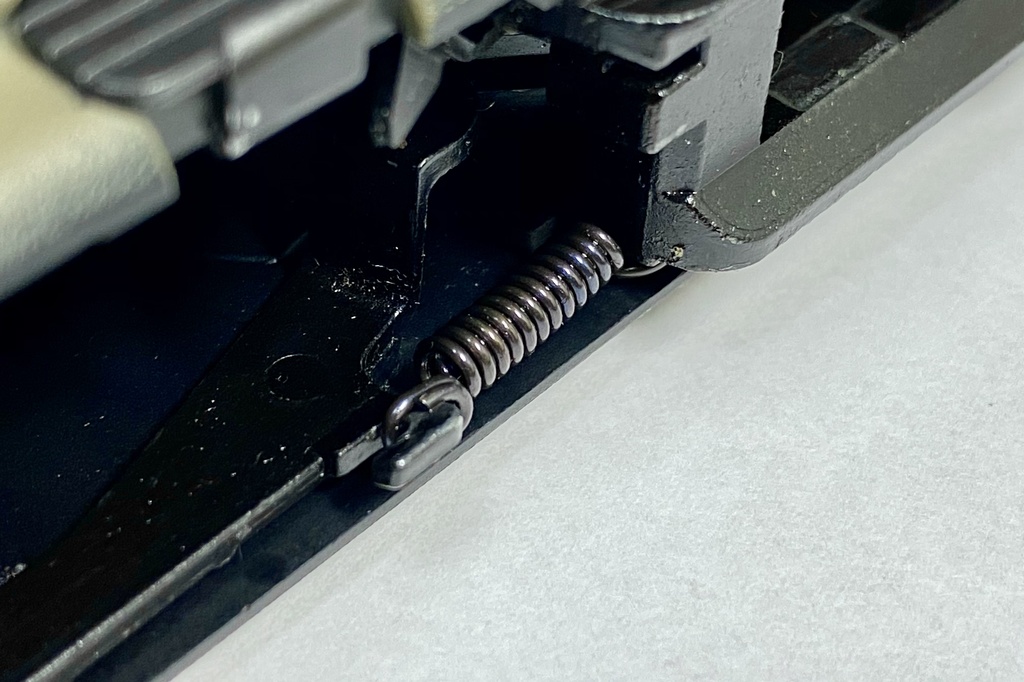 【再販未定】『トリガーが重くなるバネ』 東京マルイ GLOCK17 Gen.4 用 "B"