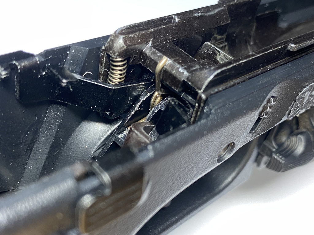 『トリガーが重くなるバネ』 東京マルイ GLOCK17 Gen.5 用