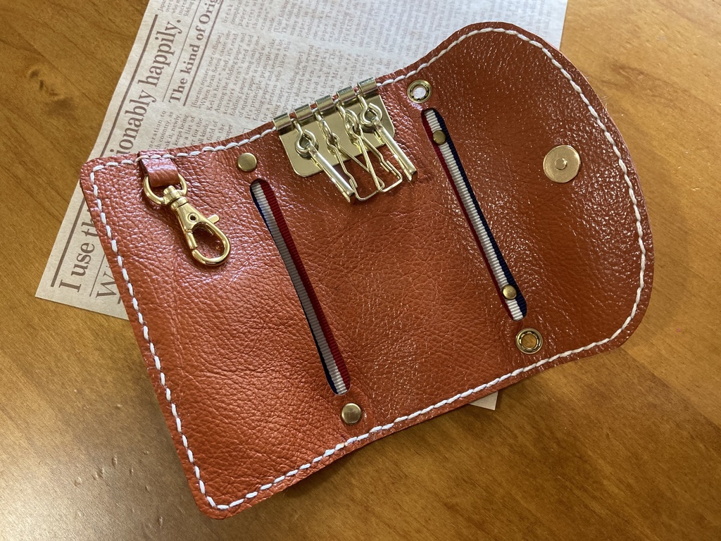 本革 鞄型キーケース