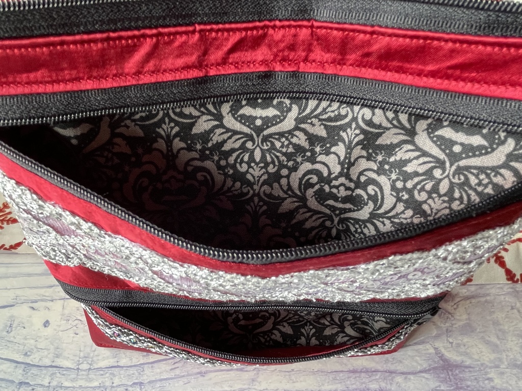 コインスルー財布付きショルダーバッグ