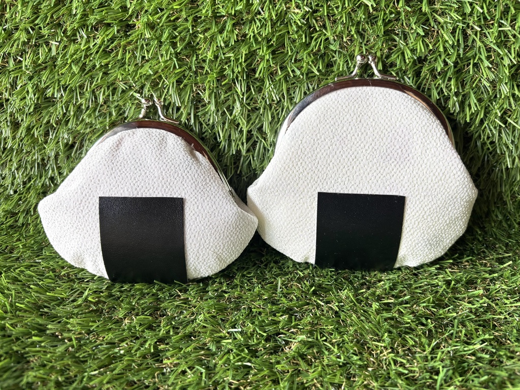 こにぎりがま口ポーチ