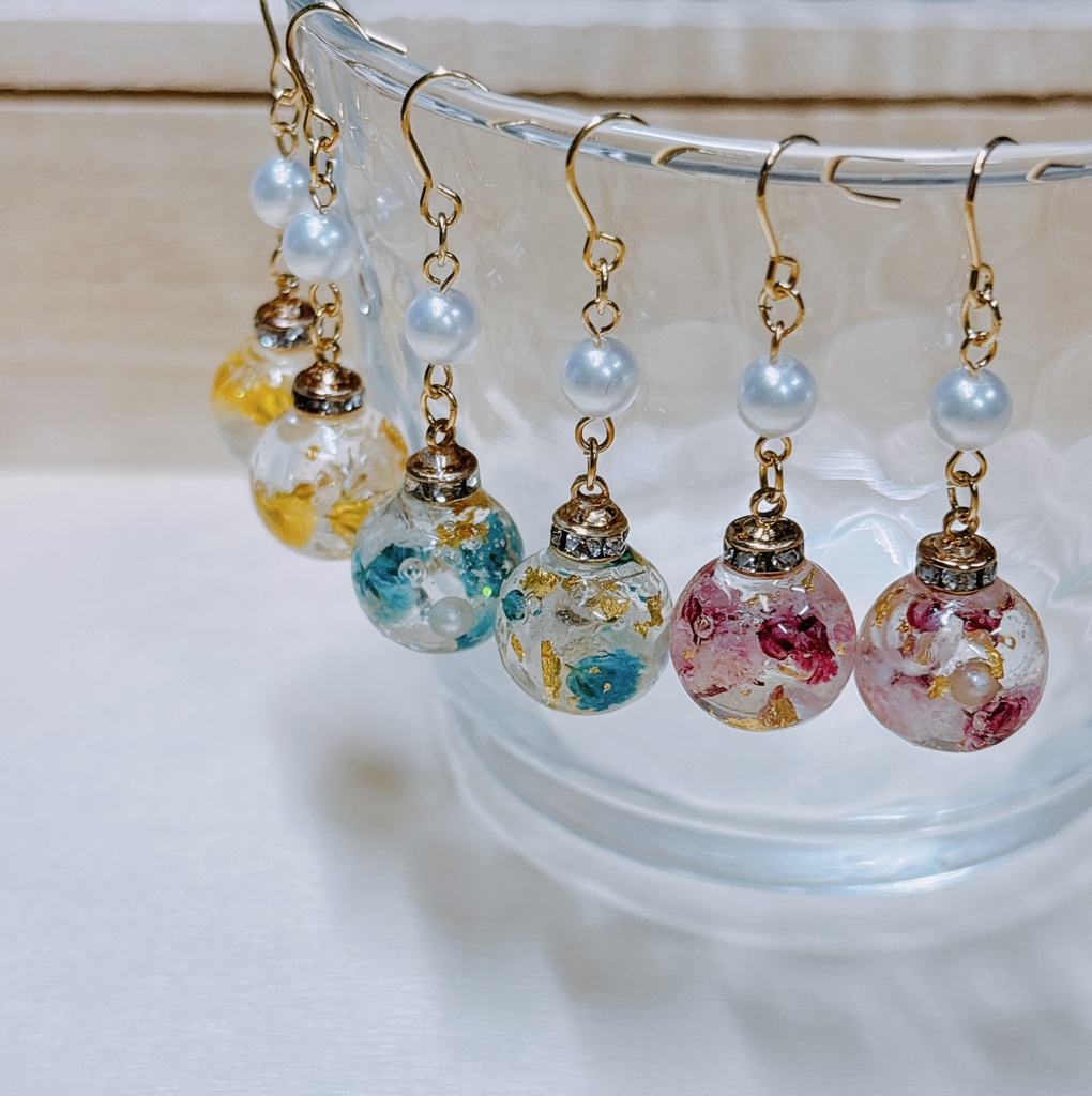 家康からの贈り物 花柄の七宝焼き耳飾り