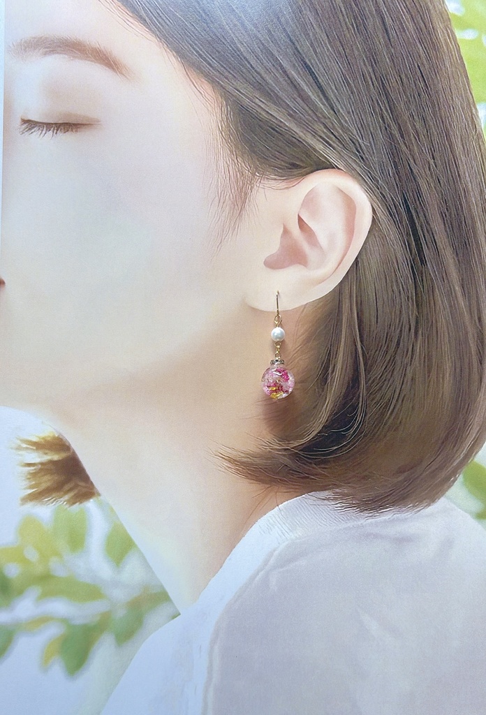 家康からの贈り物 花柄の七宝焼き耳飾り ⭐︎新色追加⭐︎