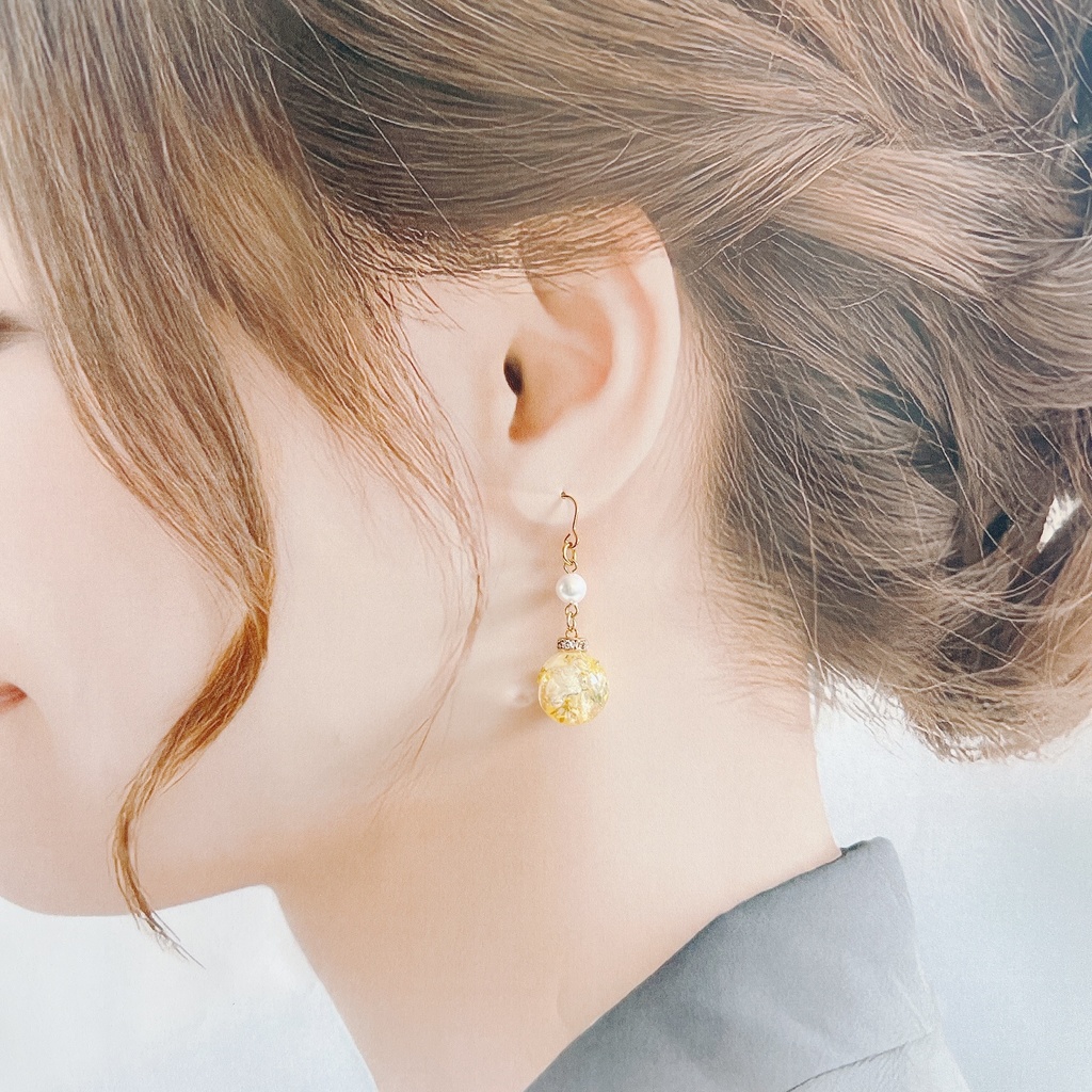 家康からの贈り物 花柄の七宝焼き耳飾り ⭐︎新色追加⭐︎