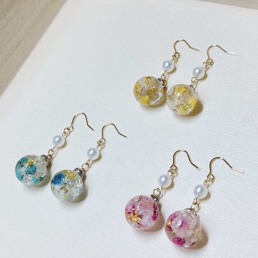 家康からの贈り物 花柄の七宝焼き耳飾り ⭐︎新色追加⭐︎