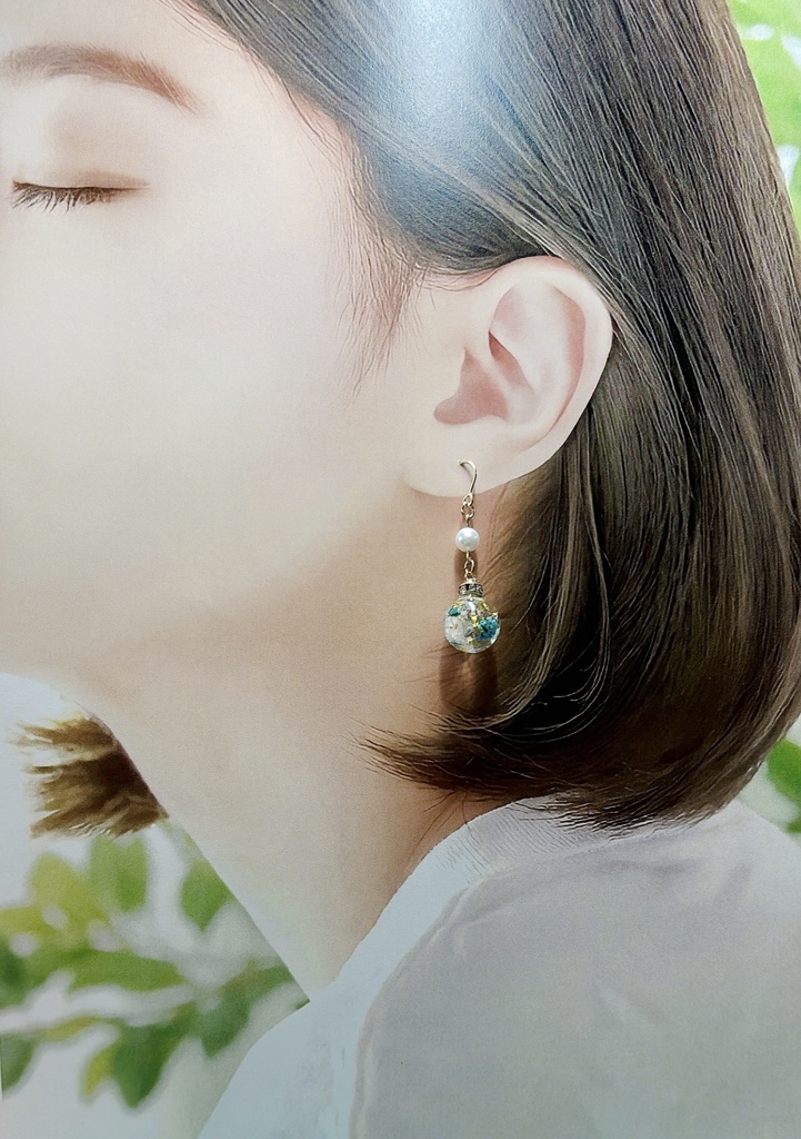 家康からの贈り物 花柄の七宝焼き耳飾り ⭐︎新色追加⭐︎