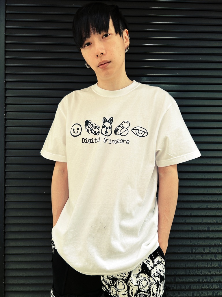 OZIGIRI Digital Grindcore Tシャツ(ホワイト)