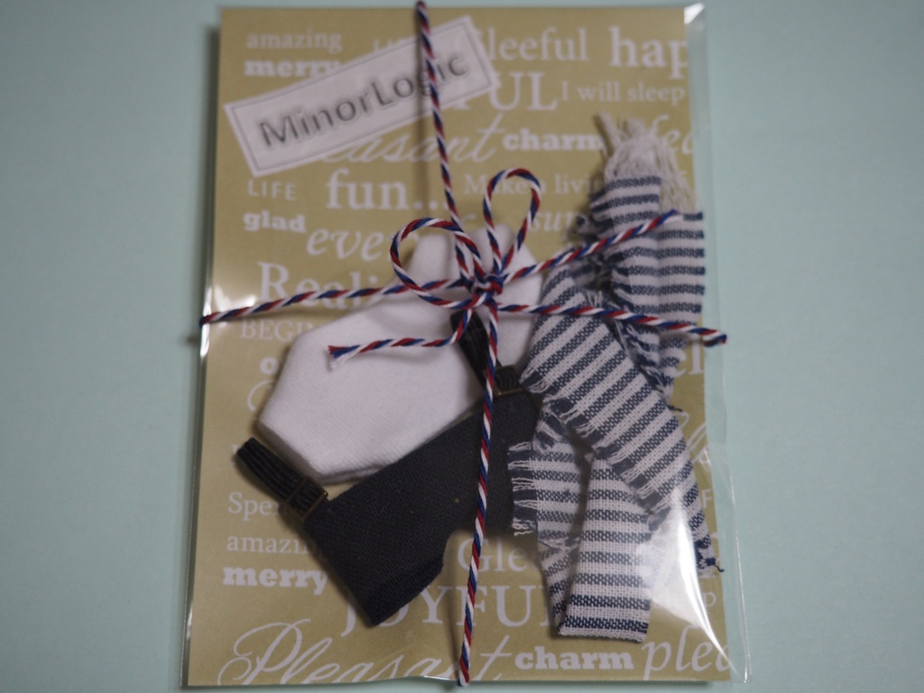 あむぬいあかぬい服 「サスペンダーコーデ(ネイビー)」