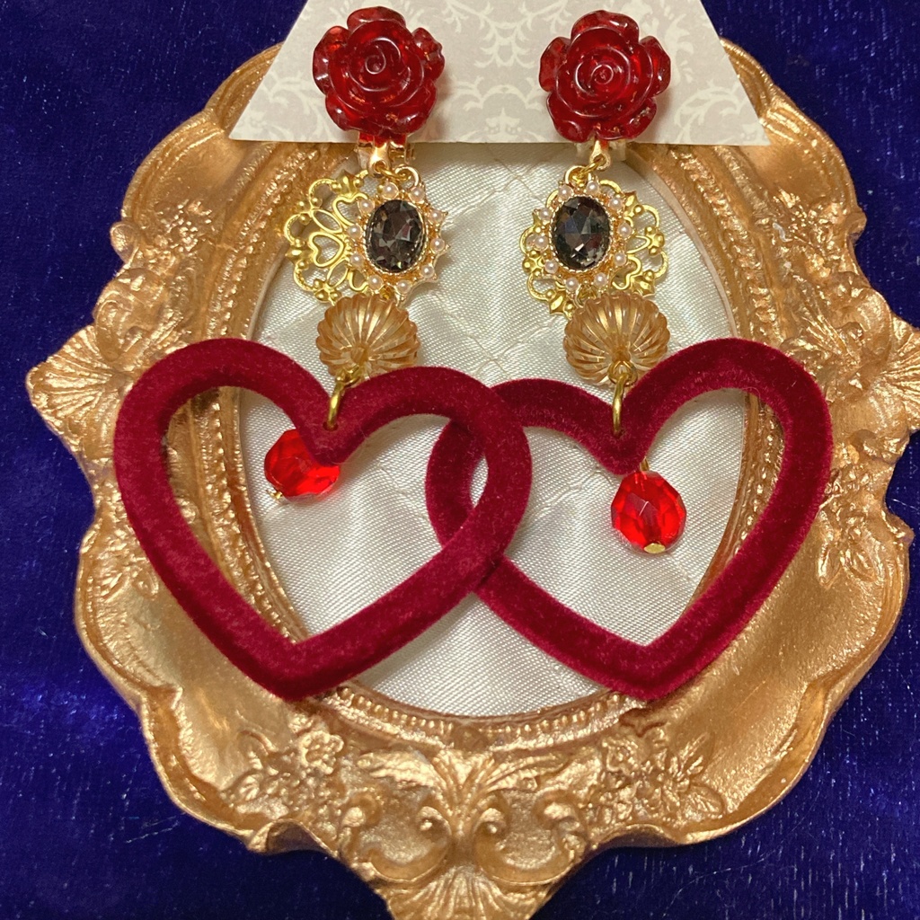 ドラルク　ハートの女王衣装イメージイヤリング
