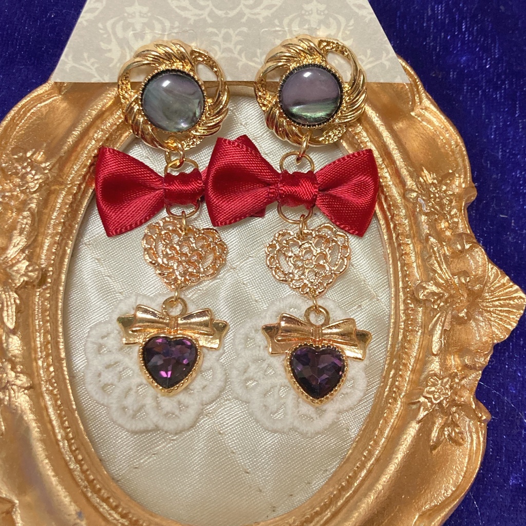 ドラルク　ハートの女王衣装イメージピアス