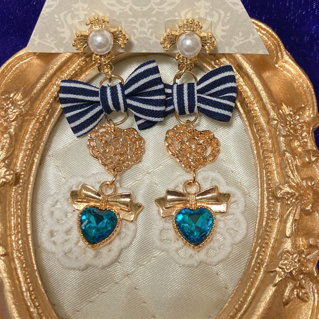 ロナルド　アリス衣装イメージピアス