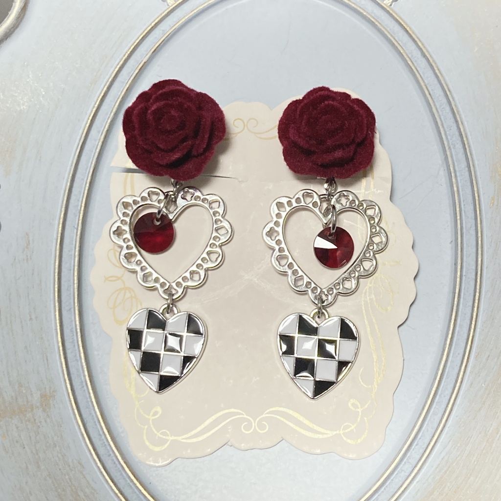 ドラルクハートの女王　イメージイヤリング