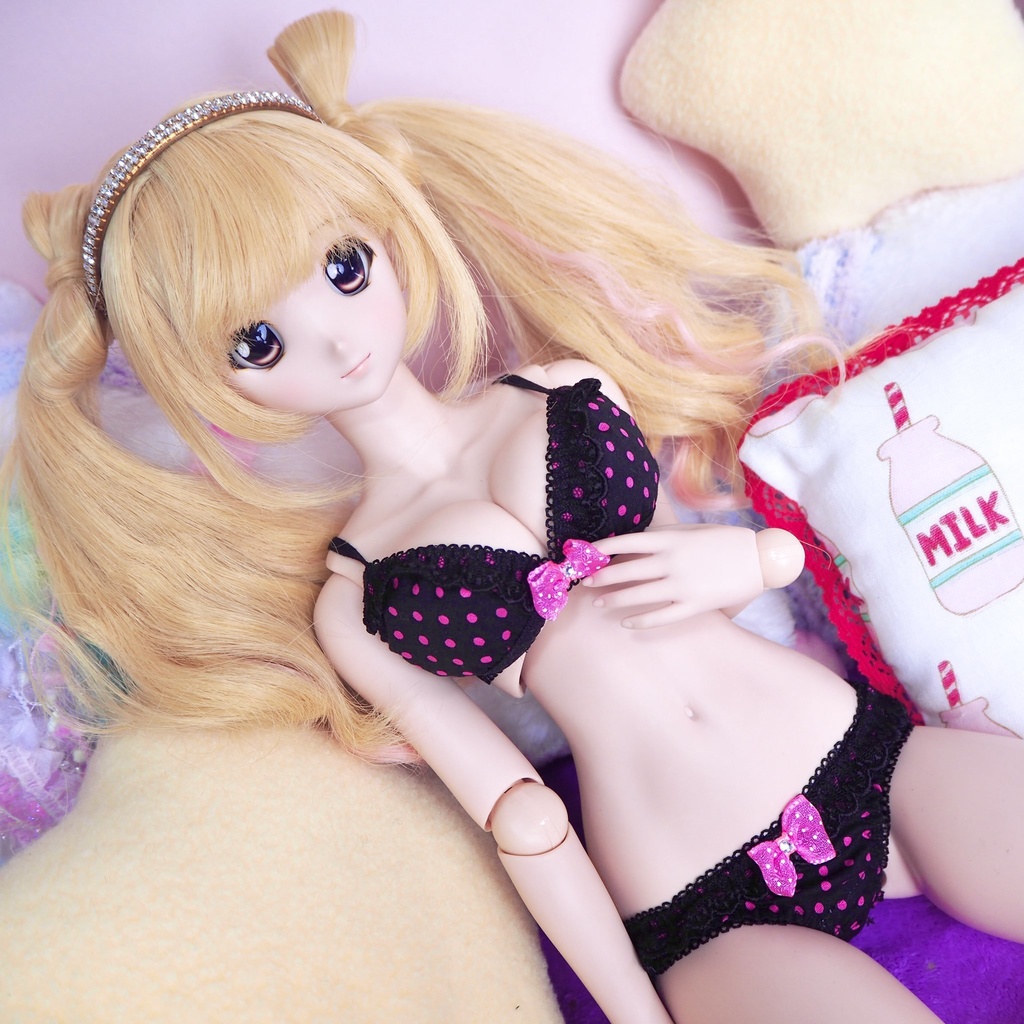 DDdyサイズ『黒×ピンクドット』『白×白ドット』シリーズ