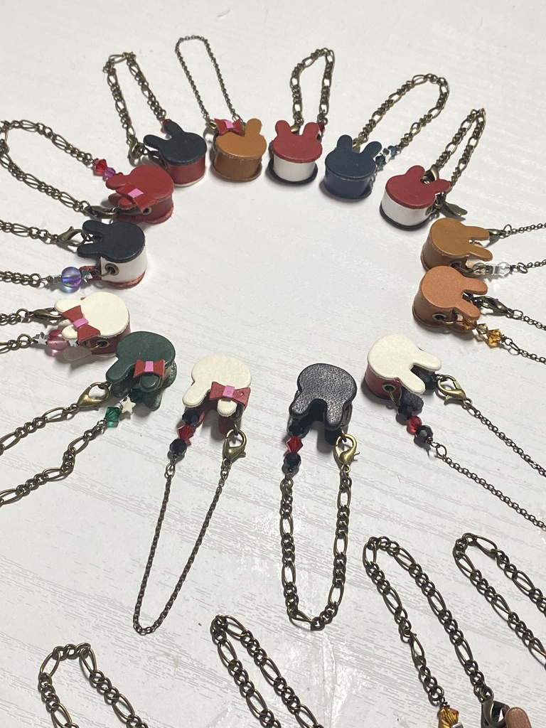 オビツ11サイズ 本革ウサギポーチ