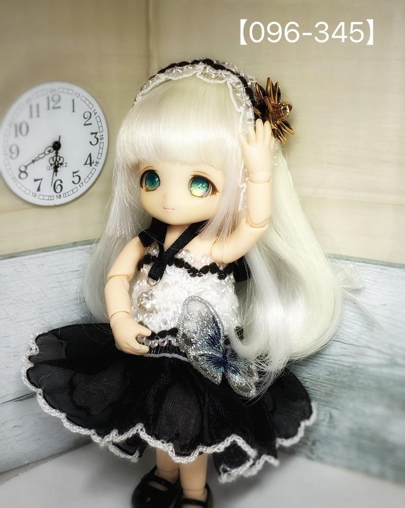 オビツ11ドール服