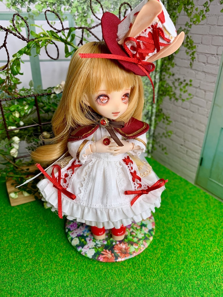 カスタムワンオフドール【編み上げうさ耳ミニハットちゃん】