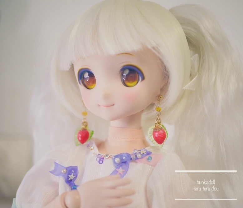 DD/MDD/人用『いちごイヤリング』