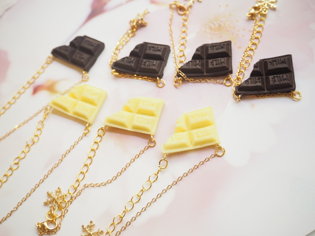 食べかけチョコポシェット