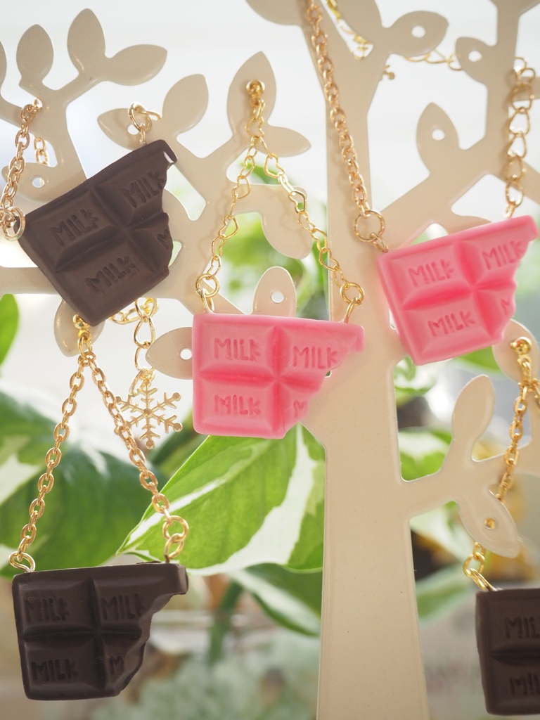 食べかけチョコポシェット