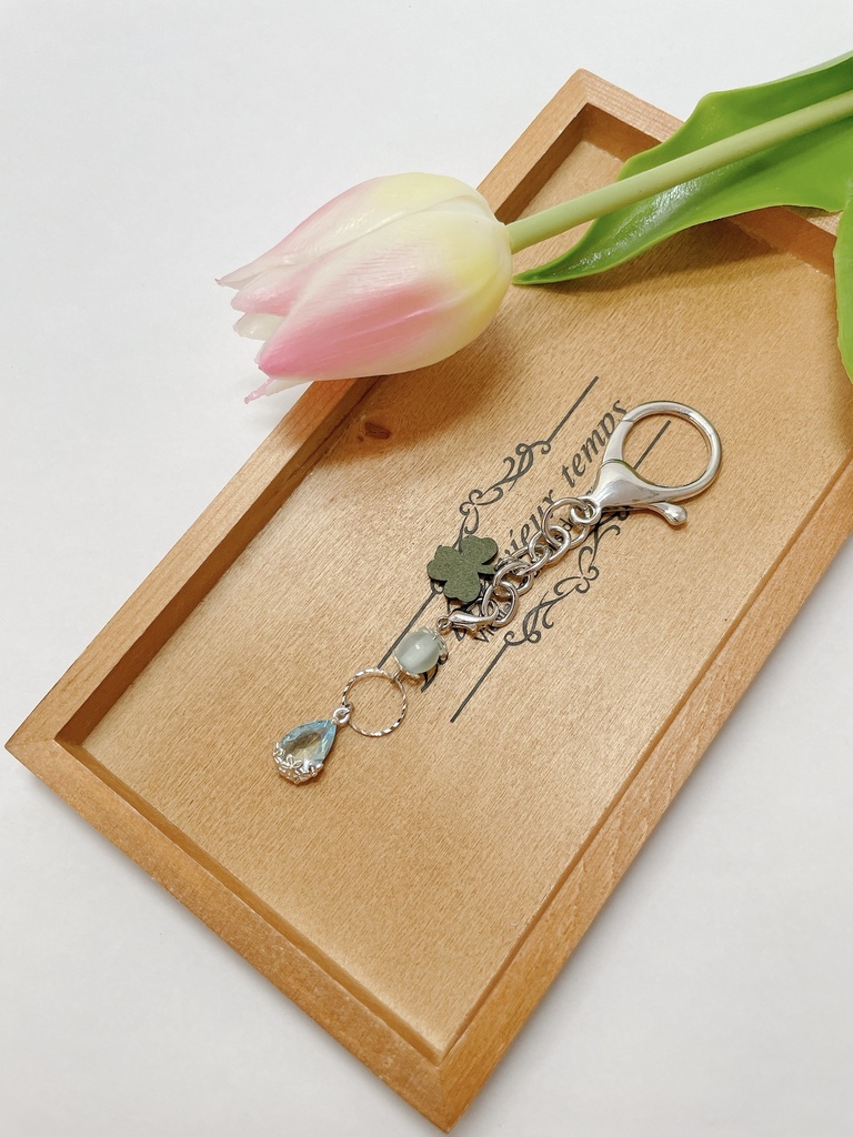 プロセカ MORE MORE JUMP ユニットイメージバックチャーム