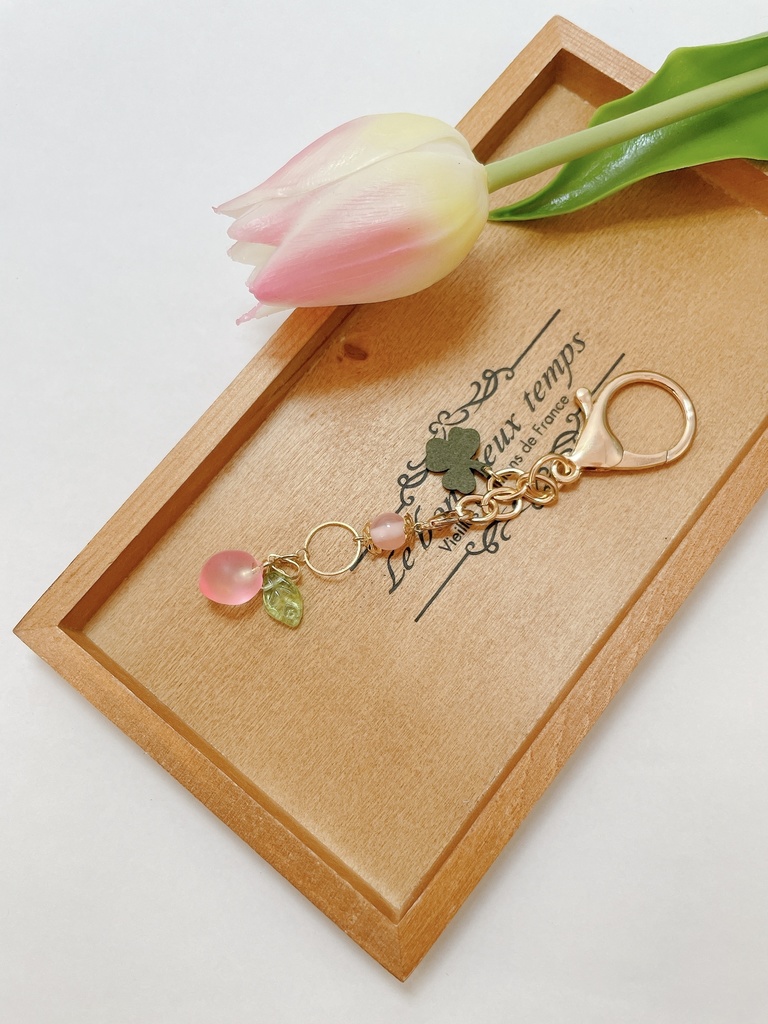 プロセカ MORE MORE JUMP ユニットイメージバックチャーム