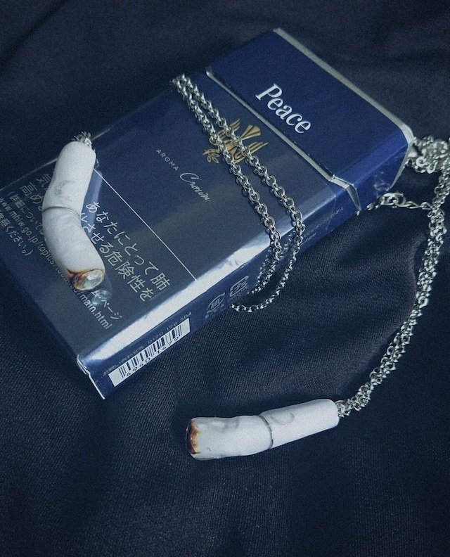 シガレットキスペアネックレス