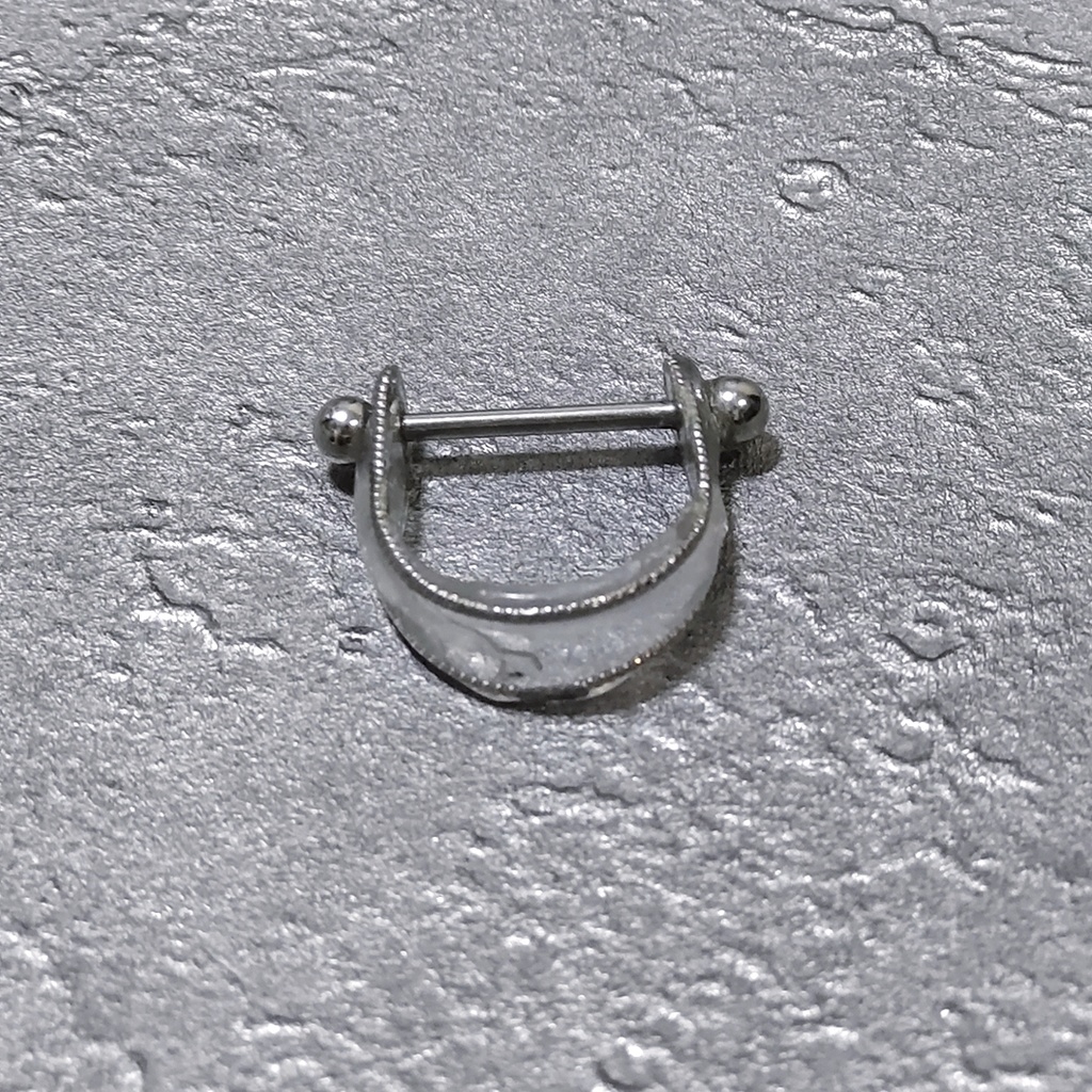 ストレートバーベルフィンガーリング