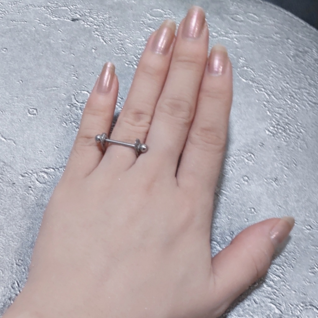 ストレートバーベルフィンガーリング