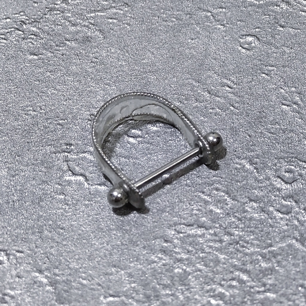 ストレートバーベルフィンガーリング