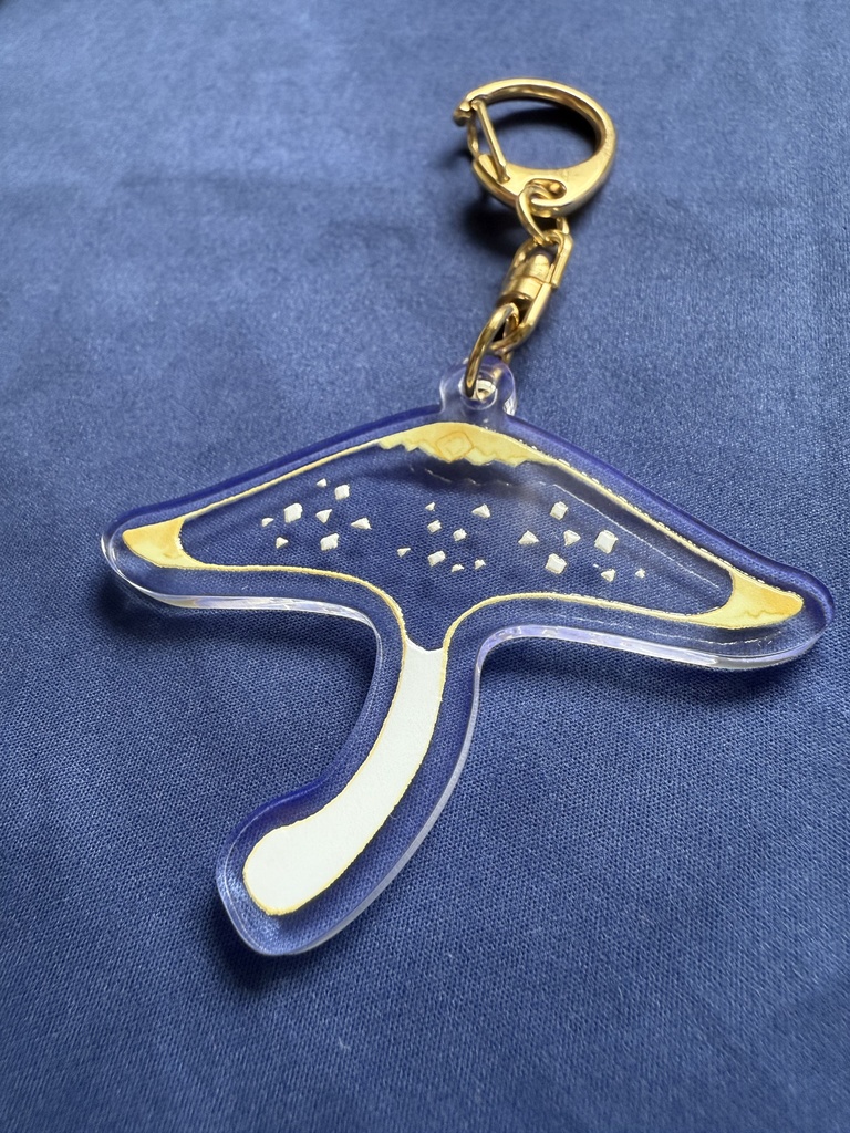 生き物たちのアクリルキーホルダー　書庫の透明マンタ(尻尾あり)