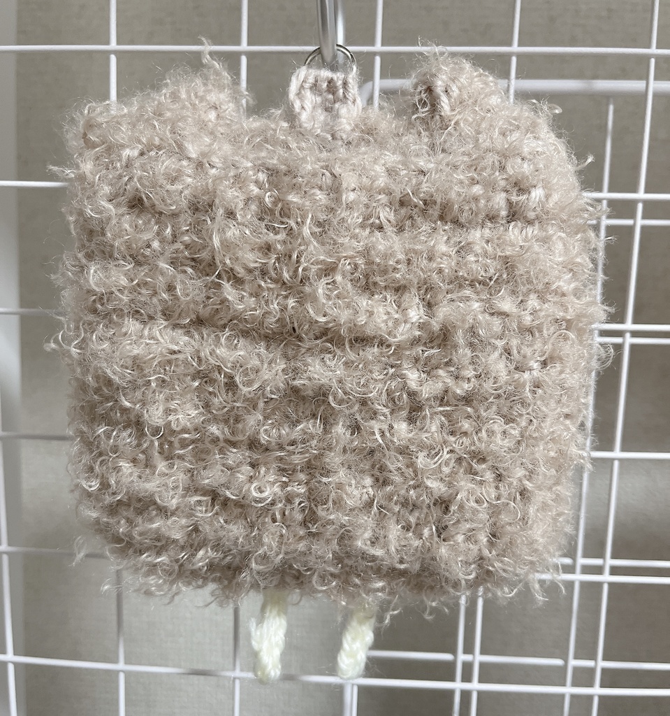 【編み物】ましかくカードケース入れ🐶