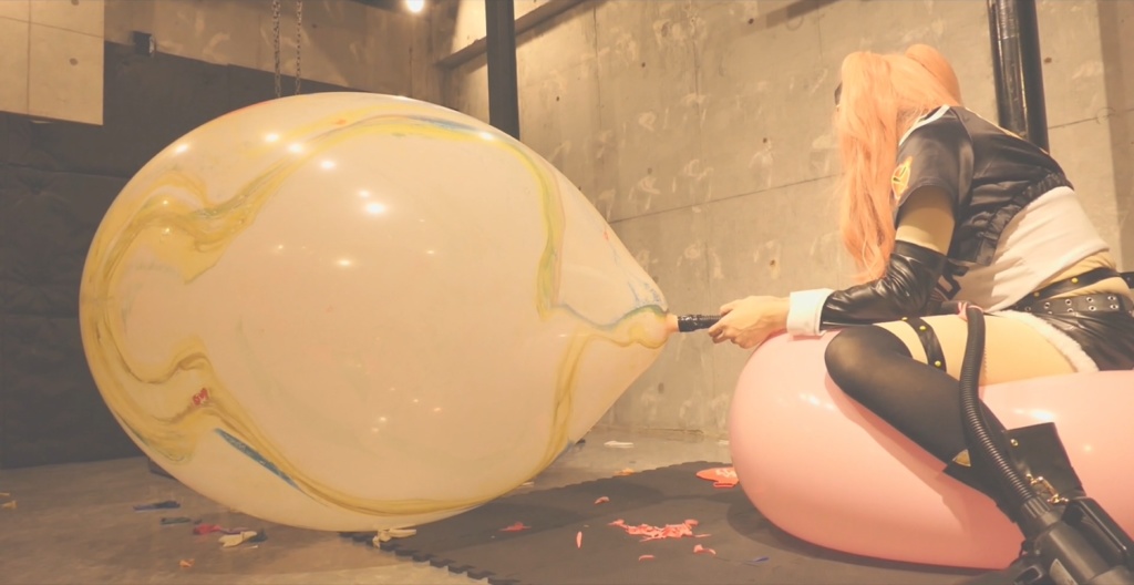 36インチ風船ブロワー割り2連発