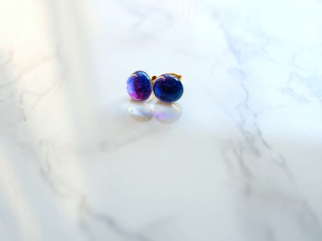 空色ドーム〇夏空ナイトブルー〇(ピアス・ノンホールピアス)